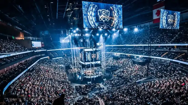 5 trận đấu Liên Minh Huyền Thoại hay nhất năm 2025