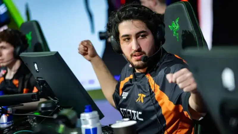 Khi Gã Khổng Lồ VALORANT Fnatic Vấp Ngã Và Khát Vọng Tái Thiết 2 Cái Giá Đắt Cho Việc Bắt Nhịp Sai Sân Chơi Meta